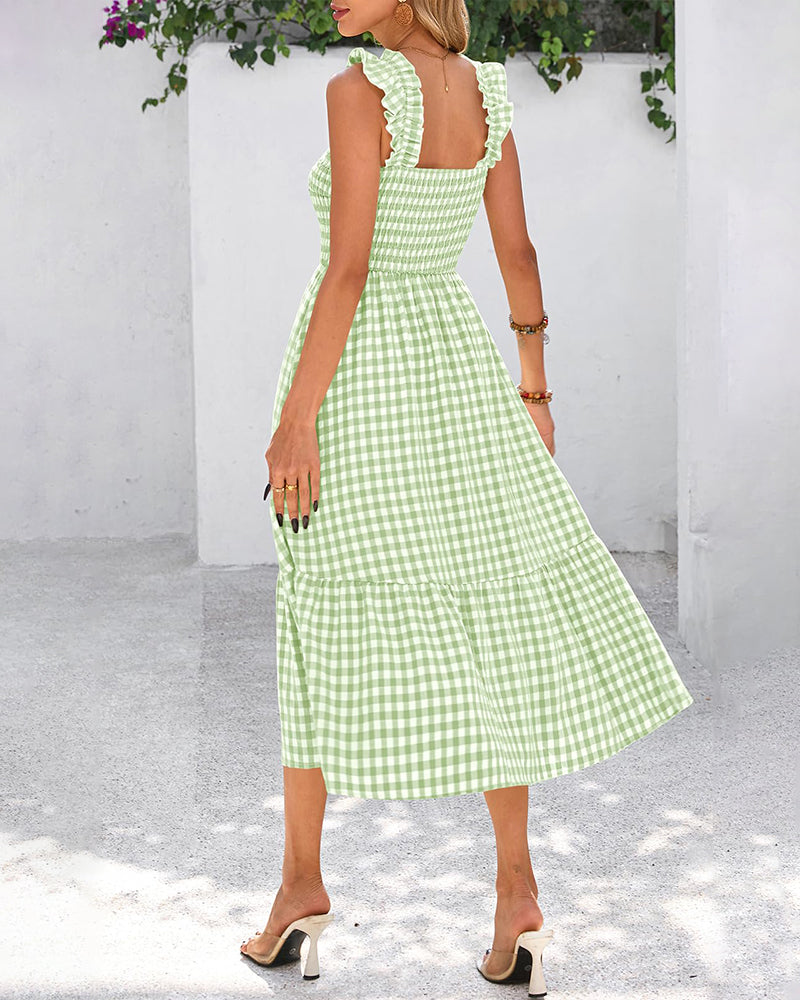 Flowy Retro Smocked Gingham Dress with Pockets